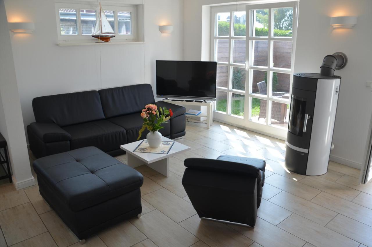 Ferienhauser Lensterstrand Bagian luar foto